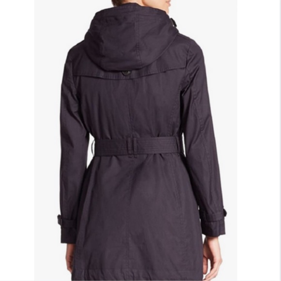 Burberry Brit Navy Fenton Trench - Picture 2 of 9